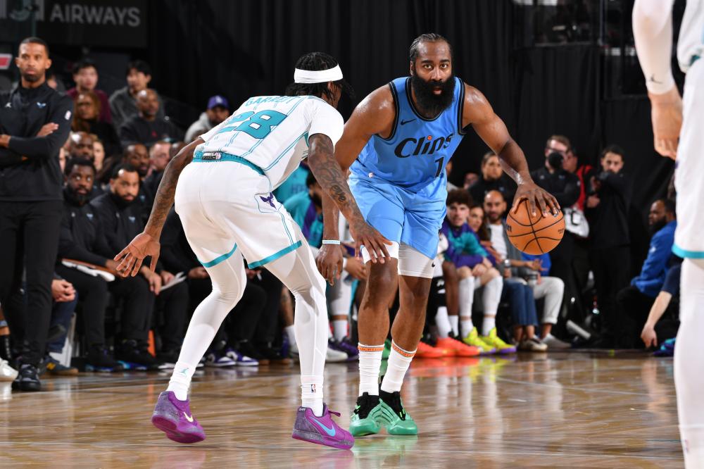 少出现了疲 少出现了疲