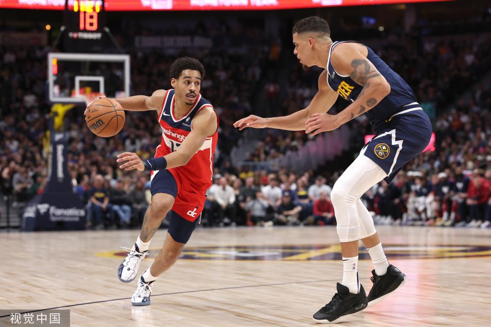 尤其是在对 尤其是在对